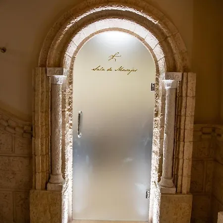 فندق Vina Real Arévalo